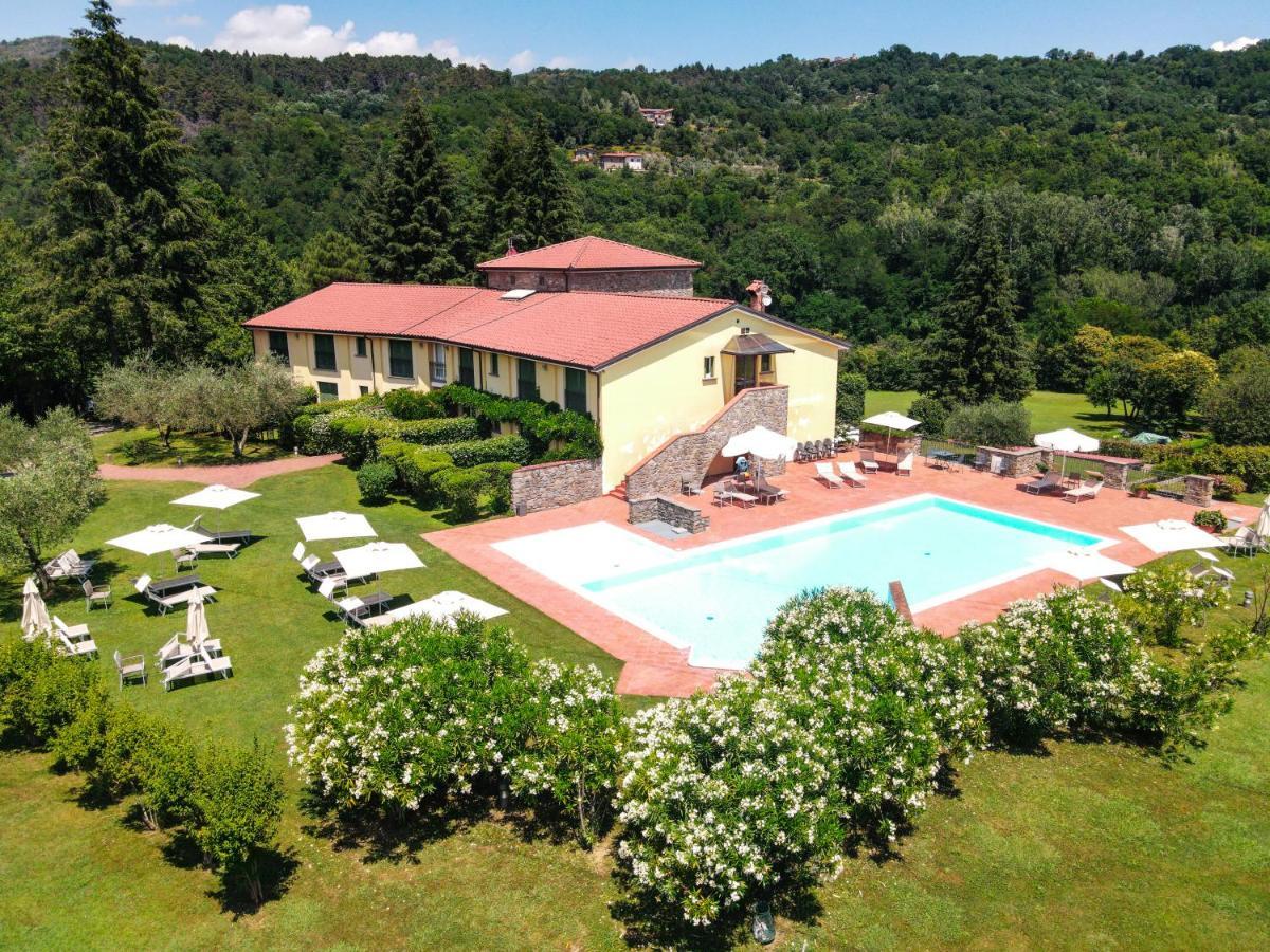 Cà Del Moro Resort Pontremoli Esterno foto