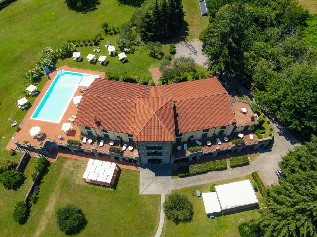 Cà Del Moro Resort Pontremoli Esterno foto