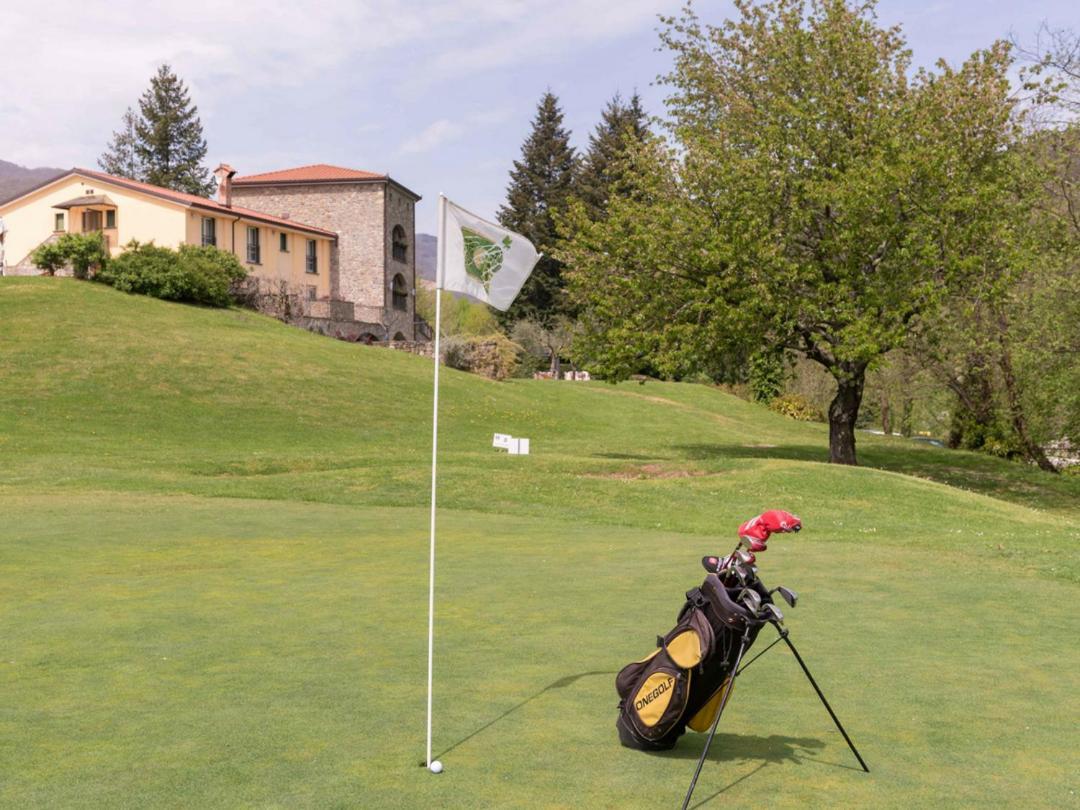 Cà Del Moro Resort Pontremoli Esterno foto