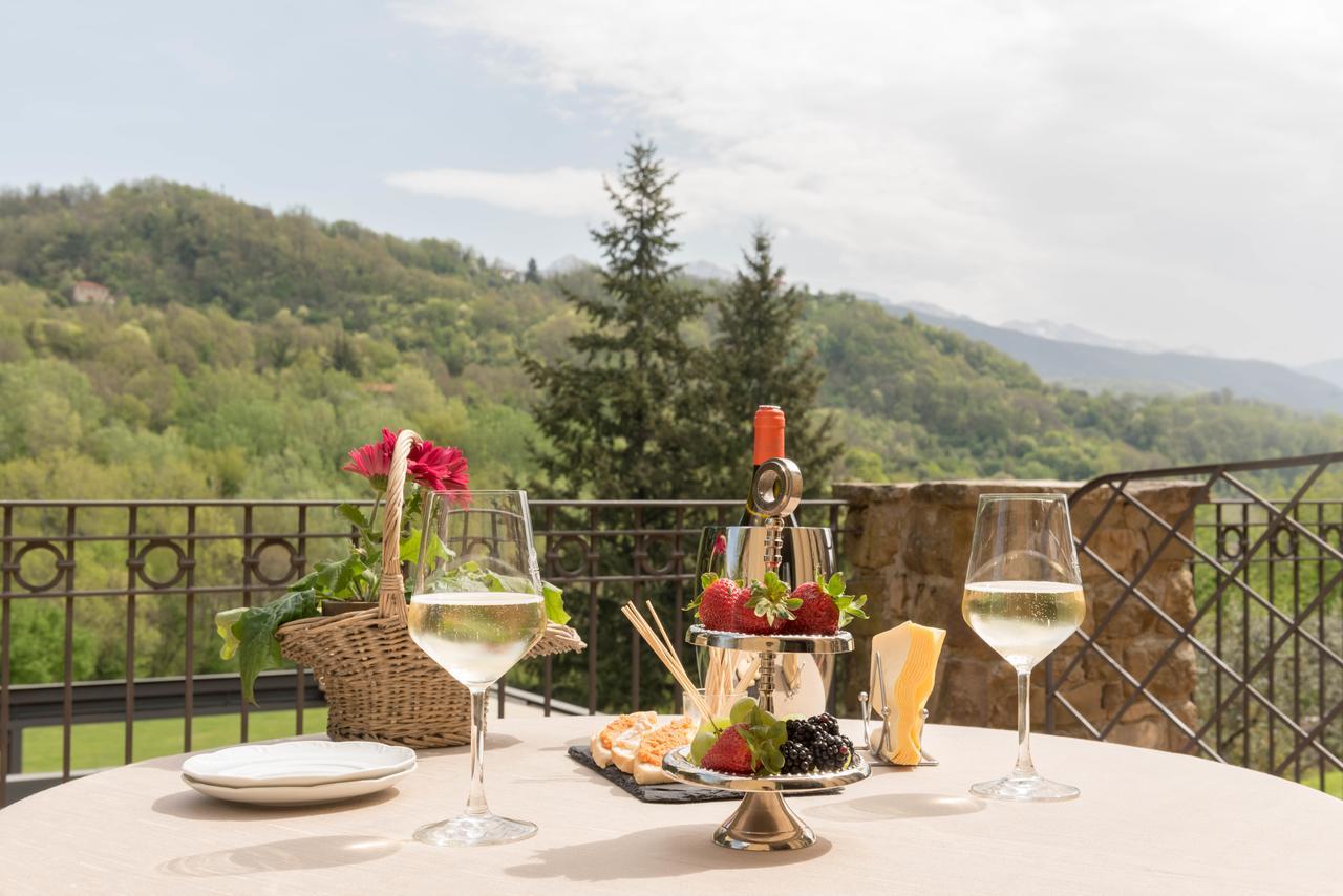 Cà Del Moro Resort Pontremoli Esterno foto