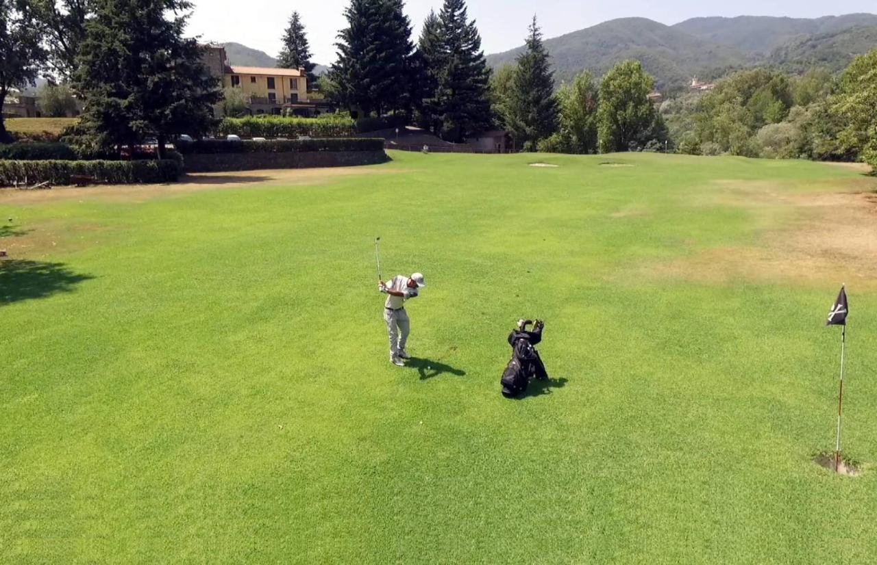 Cà Del Moro Resort Pontremoli Esterno foto